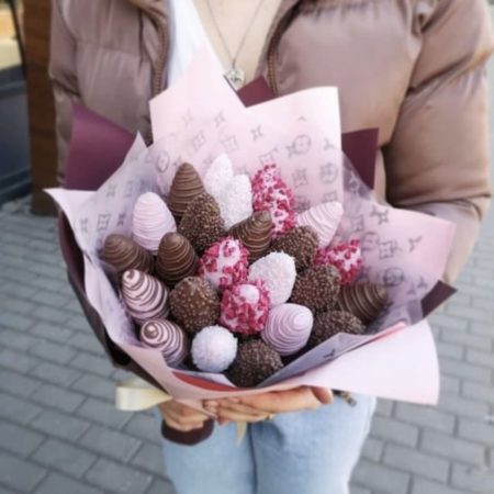 № 224. Букет из клубники в шоколаде