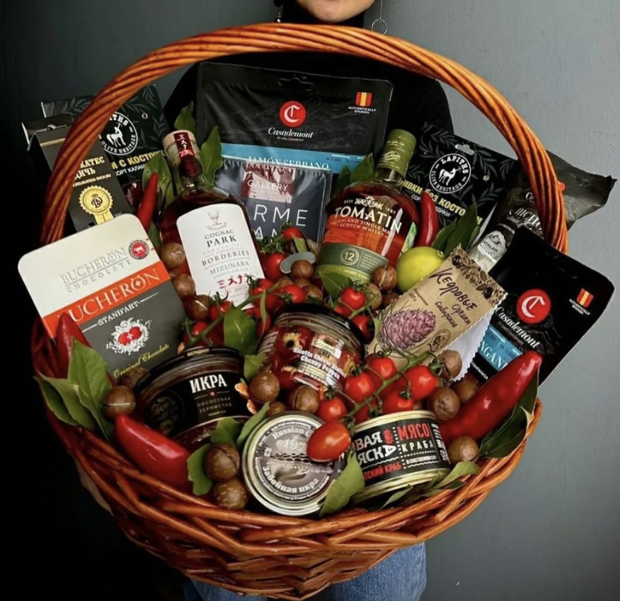 № 263. Продуктовая большая корзина «Премиальные деликатесы»